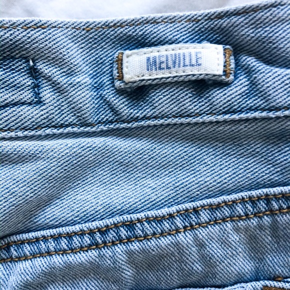 Brandy Melville Jean Shorts - Picture 2 of 3